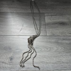 Elegant Silver Knot Necklace